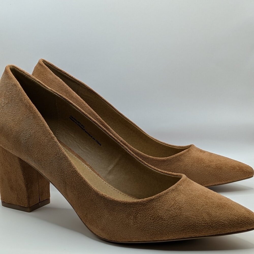 Abound Suede Tan Mocha Block Heel Pumps